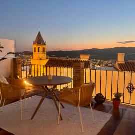 Boutique Guesthouse La Casa Mirador - Vélez-Málaga, hotel in Vélez-Málaga