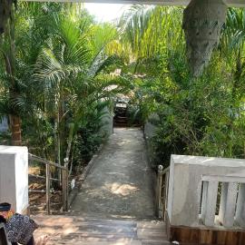 Lavanya Home, hotel a Jāmb