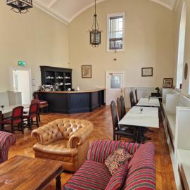 The Forum-Mountmellick - Stunning Renovated Church, hotel a Mountmellick