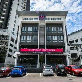 OYO Townhouse, Selayang formerly RHR Hotel, хотел в Batu Caves