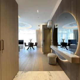 Žaliakalnis Luxury Suites, hotel in Kaunas