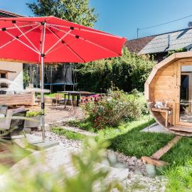 Exklusives Design Hideaway & Sauna, hotel en Warngau