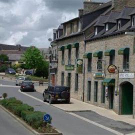 Collinée에 위치한 호텔 Relais du méne