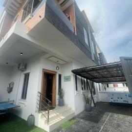 Aqua lodge, hotel v destinácii Lekki