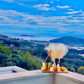 Luxury Villa Stella in a natural setting
