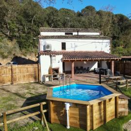 Casa Rural Can Ricós - El Mirador del Montseny, hotelli kohteessa Vallgorguina