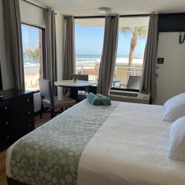 Flamingo Inn Beachfront - Daytona Beach, Hotel in Daytona Beach