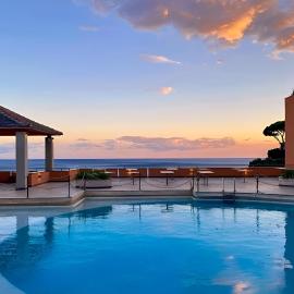 Hotiday Arenzano Pineta, готель у місті Аренцано