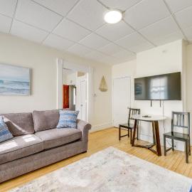 1/2 Mi to Ocean: Cozy Apt in Old Orchard Beach