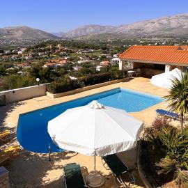 Bella Vista pool Villas in Anavissos