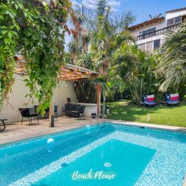Casa del Viento - Large Family Villa with Private Pool in Golden Zone, hotel em Bucerías