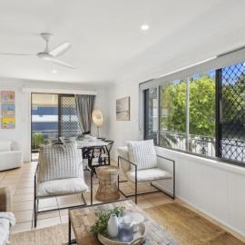 Barefoot On First - Pool, Beach, Family - Friendly
