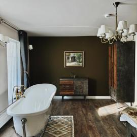 Forest House Retreat