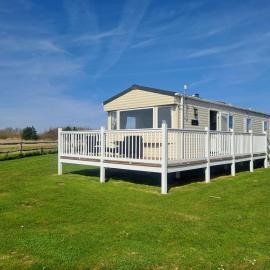 N & V Caravan Sand le mere