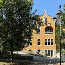 Weinvilla 1901, hotel u gradu Naumburg