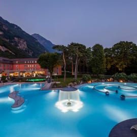 Grand Hotel des Bains, hotel u gradu 'Lavey-les-Bains'