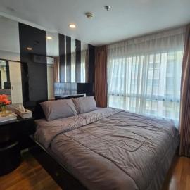 Comfy apartment City center Pool Gym WiFi, khách sạn ở Udon Thani