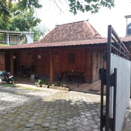 Banyu Kasongan Homestay、バントルのホテル