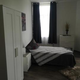 3 Zimmer Bad GWC Küche komplett
