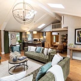 Nordmann Fir Lodge - The Hollies Retreats, hotel a Oakmere