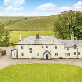 Emmetts on Exmoor - A West Country Wilderness, hotel in Simonsbath