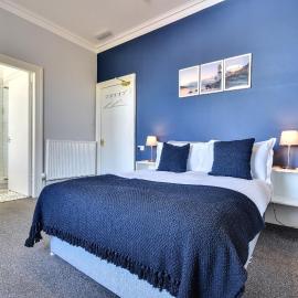 The Cloch, hotel in Gourock