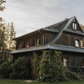 Leśne Stawy - Stara Leśniczówka, hotel v mestu Szymbory