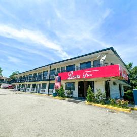 Luxury Inn By OYO Albany, hotel in Albany