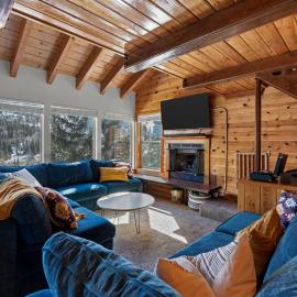 10A Condo Chalet Village Brian Head UT, hotel in Brian Head