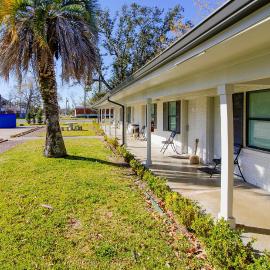 OYO Hotel Sulphur LA Hwy 90 West