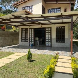 Casa Bella Campestre, hotel i Guayabal de Síquima