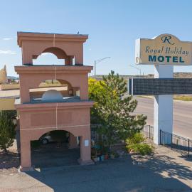 Royal Holiday Motel By Belvilla Gallup I-40