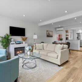 Signal Hill Elegance 3Bd AC Hiking