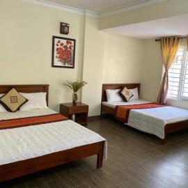 Hoa Lư Hotel