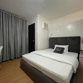 Hampton Staycation, hotel i Imus