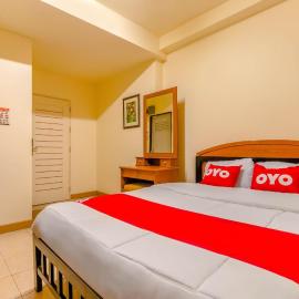 OYO 583 Sweethome Guest House, hotel a Bangkok Noi