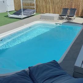 Lemon Tree boutique apartments - Private pool, Hotel in Achlades