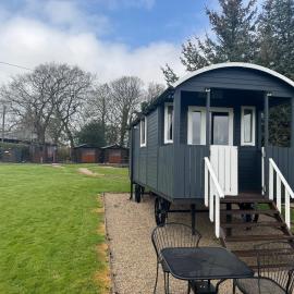 Roslin Glamping, hotel in Roslin