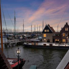Apartment at the harbor, hotel a Monnickendam