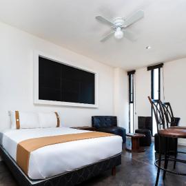 Capital O Hotel Joyma Suites, San Luis، فندق في سان لويس بوتوسي