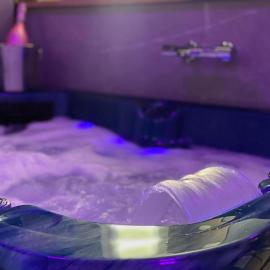 Appartement Jacuzzi، فندق في ستراسبورغ
