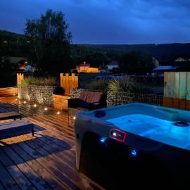 LA MAISON D'ULYSSE spa et détente โรงแรมในAnould