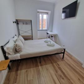 Wolley - Peniche GuestHouse