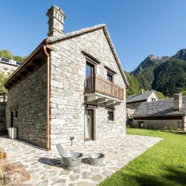 Baita Heidi - Villaggio dei Crodini, hotel en Crodo