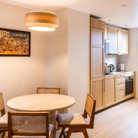 Appartement avec terrasse et parking centre St-Tropez
