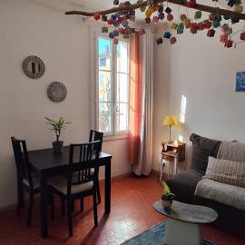 Appartement Lueur Locale, hotel in Correns
