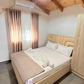 Apartments by Arbri 2, hotel di Vlore