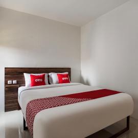 Capital O 3463 Cimahi Guest House, хотел в Бандунг