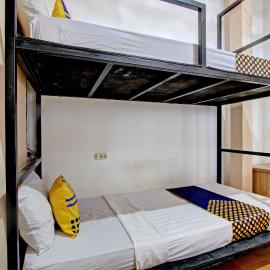 Hotel O Cindelaras B&b Bunk Bed – hotel w mieście Piyungan