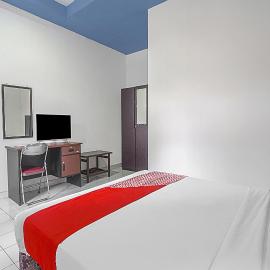 OYO Life 90589 Palem Garden Hotel, hotell i Tulungagung